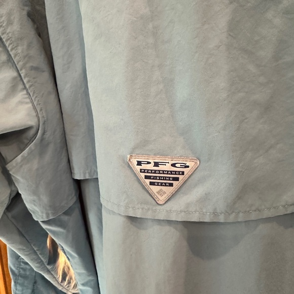 Columbia Men's Lightweight Tan and Blue fishing shirts - Picture 7 of 11